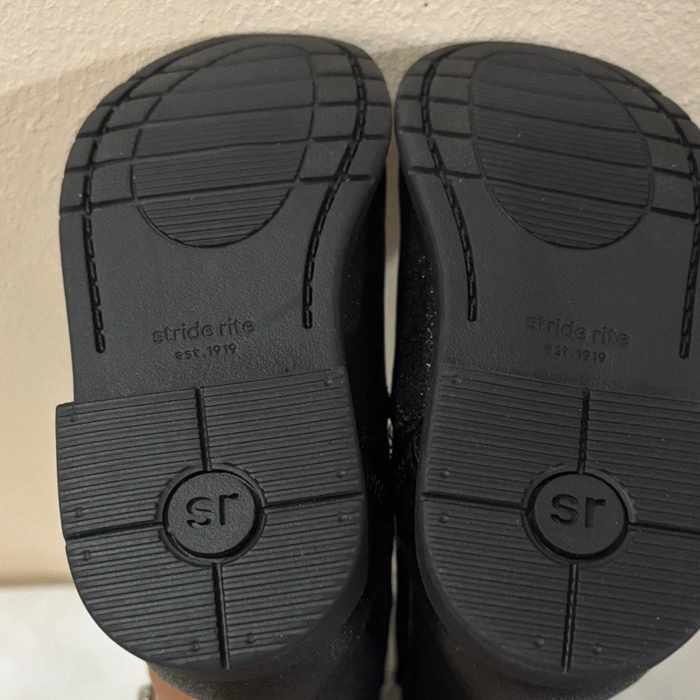 Josephine Stride Rite Black Ankle Booties Size 7M girl New  without box